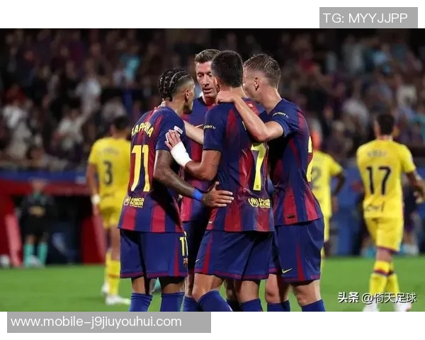 巴萨与西班牙人激战正酣球迷期待德比大战的精彩瞬间